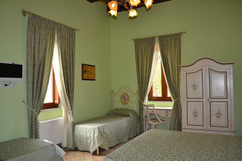 Agriturismo La Palazza Сала-Консилина Экстерьер фото
