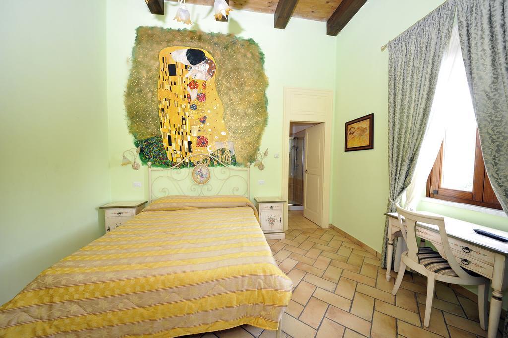 Agriturismo La Palazza Сала-Консилина Экстерьер фото